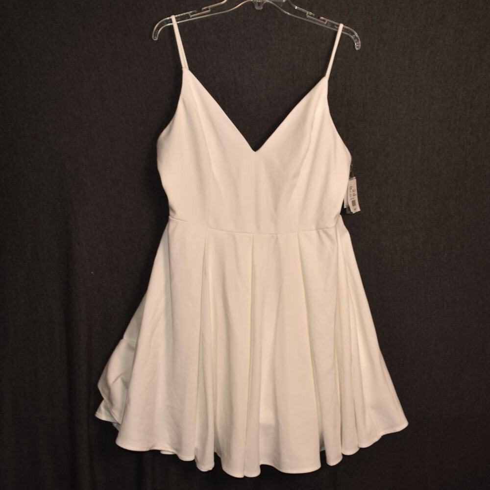 NEW DB Studio Women's 14 White Fit & Flare Dress NWT